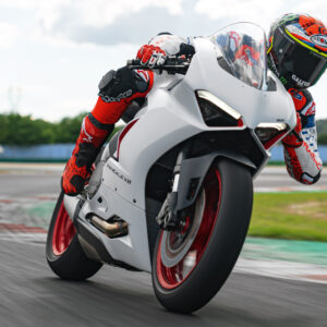 Ducati Panigale V2