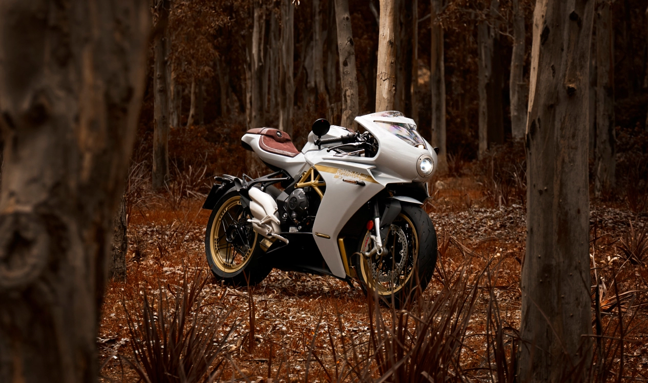 2021 MV Agusta Superveloce S 2021 MV Agusta Superveloce S